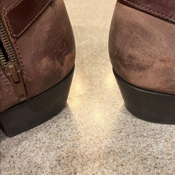 Unique western flair Florsheim boots made in Brazil brown sz7.5 Cracks Worn READ - Picture 12 of 12
